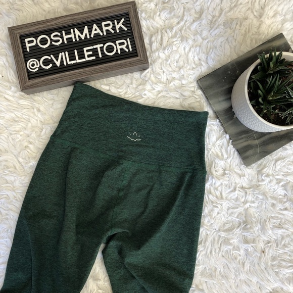 Beyond Yoga | Pants \u0026 Jumpsuits 
